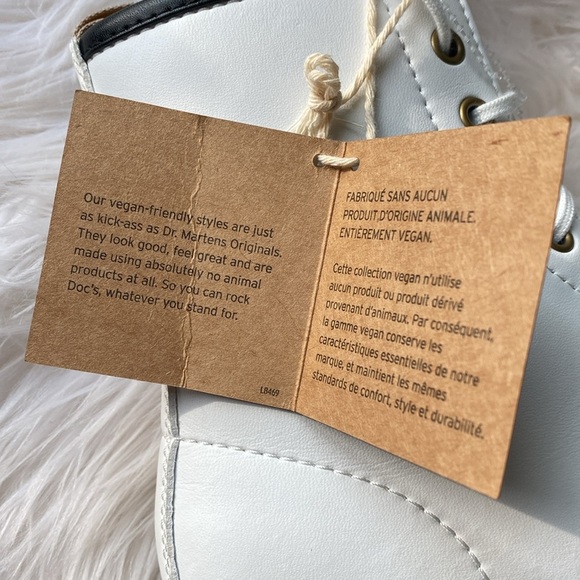 SALE!! DR MARTENS 1460 Vegan Combat Boots white black - Picture 7 of 9